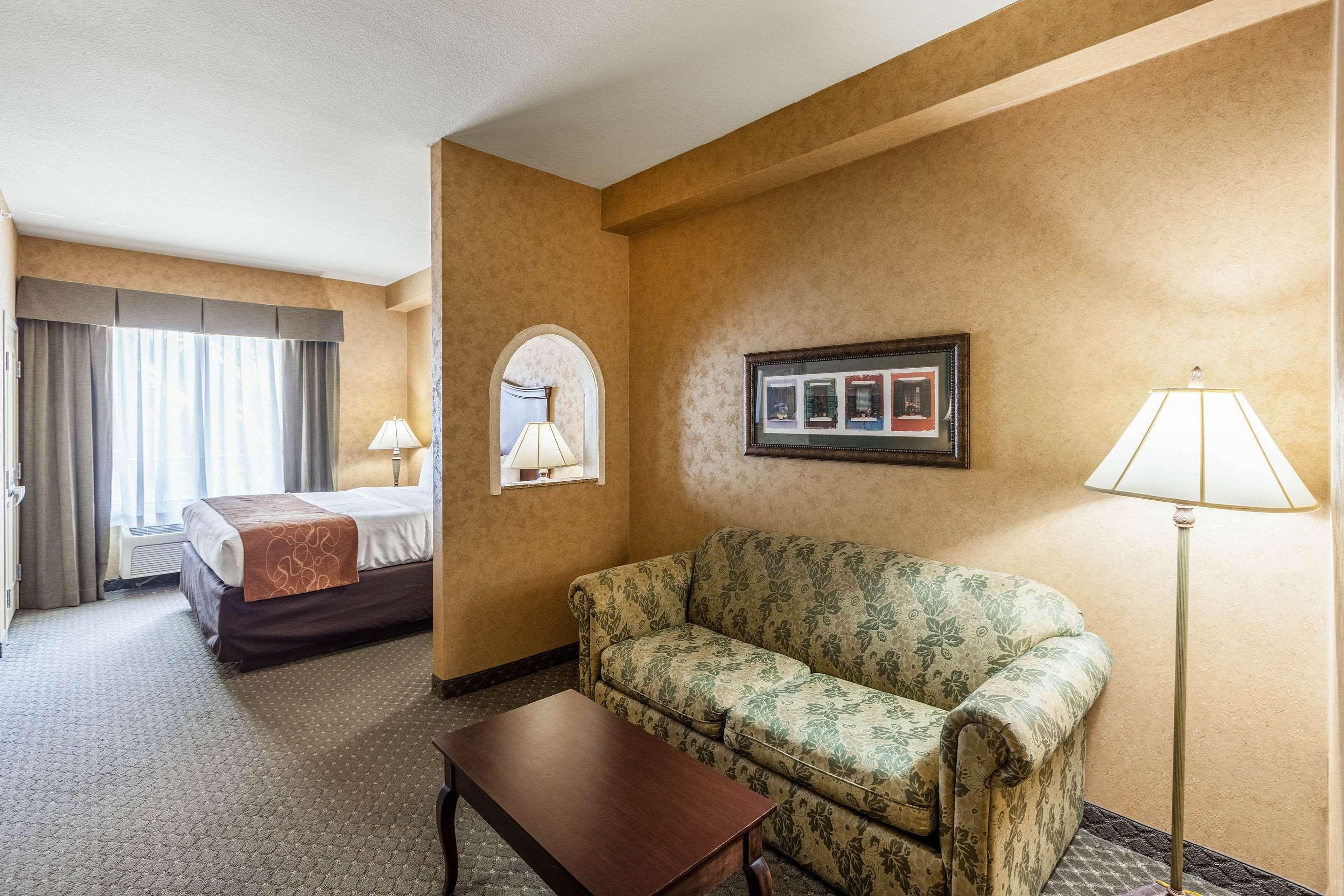 Comfort Suites Alamo Riverwalk San Antonio Exterior foto