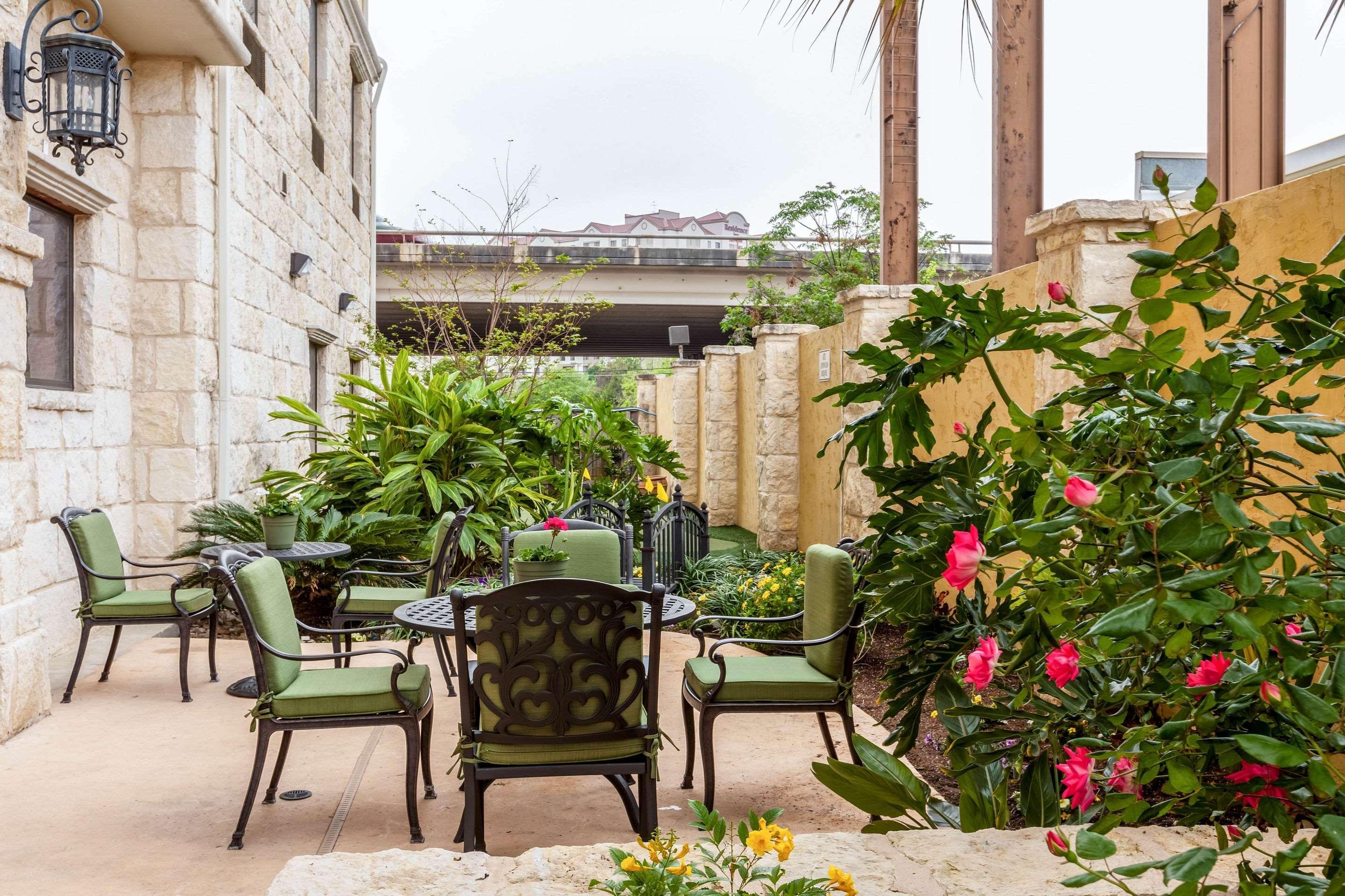 Comfort Suites Alamo Riverwalk San Antonio Exterior foto