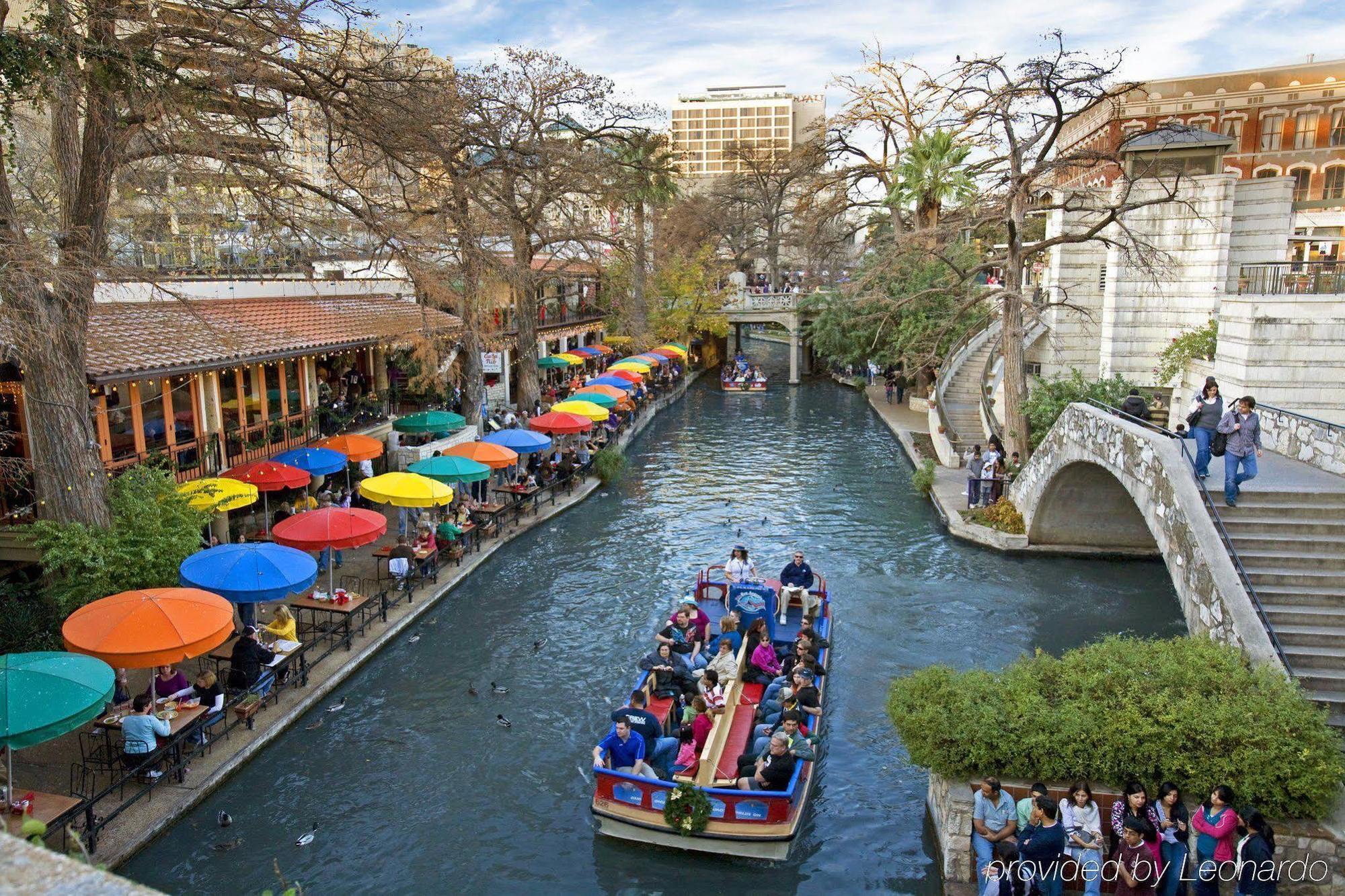 Comfort Suites Alamo Riverwalk San Antonio Exterior foto